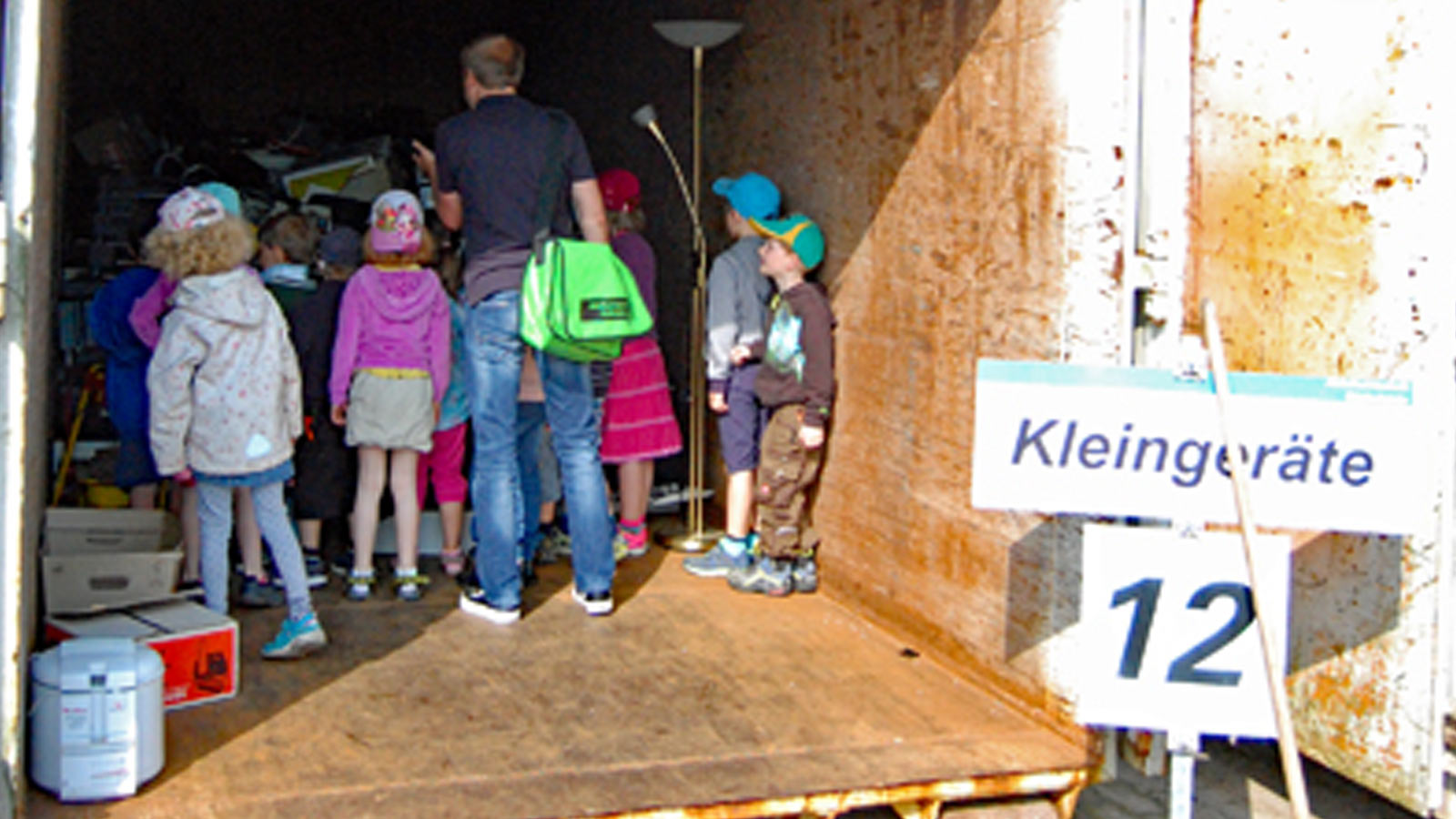 Besuch beim Recyclinghof Foto: AWSH